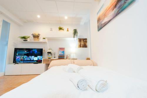 Lovely Apartment Near Beach & Science City