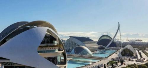 Lovely Apartment Near Beach & Science City