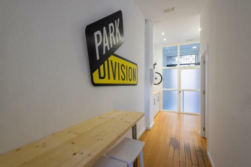 Florit Flats - The Vella Apartment