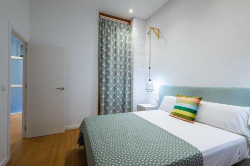 Florit Flats - The Vella Apartment