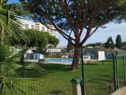 Canet De Berenger Apartamento Con Piscina