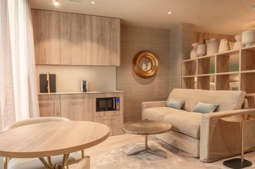 Hotel The Valentia Corretger�a