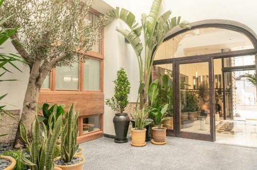 Hotel The Valentia Corretger�a