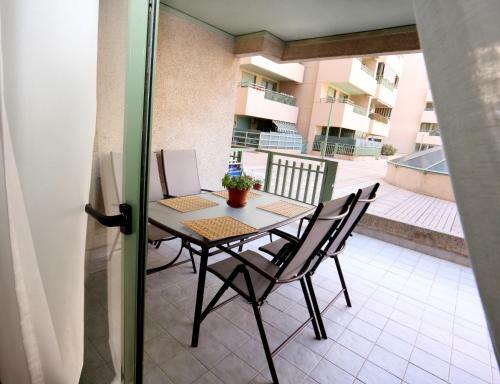 Apartamento Dos Habitaciones Primera L�nea De Playa