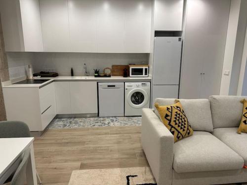 Precioso Apartamento Con Patio. Pyp