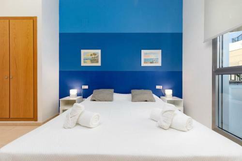 Luxury Sea View Apartment With 2 Rooms