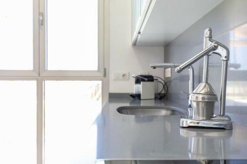 Luxury Sea View Apartment With 2 Rooms