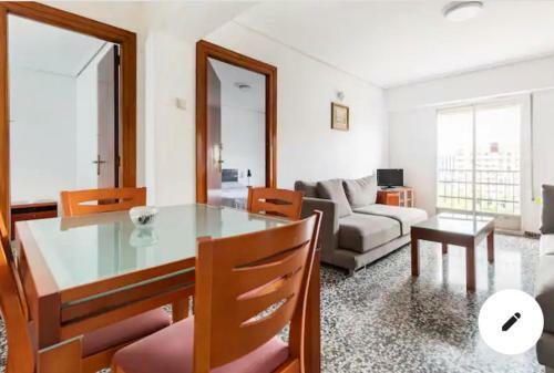 Private Room In Shared Apartment