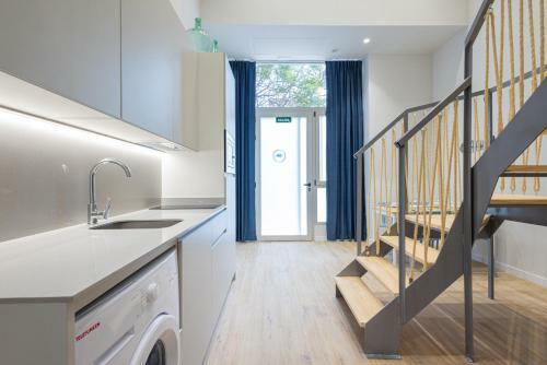 Florit Flats - The Seagull Apartments