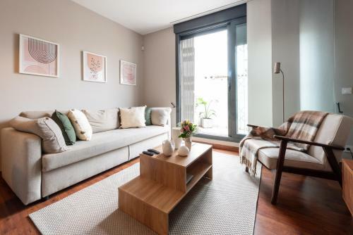 Dormforyou Ayuntamiento Apartment