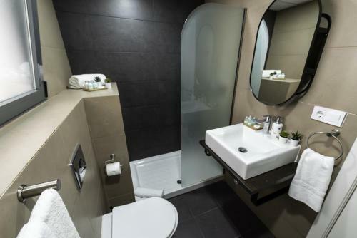 Dormforyou Ayuntamiento Apartment