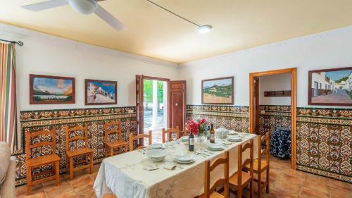 Casa La Fresneda Ubrique By Ruralidays