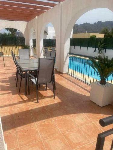 Encantadora Villa De 3 Cuartos Y Piscina Privada