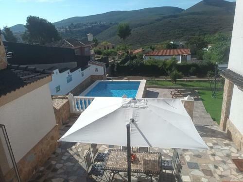 Buen Estar, Piscina, Barbacoa, Jacuzzi En Valencia