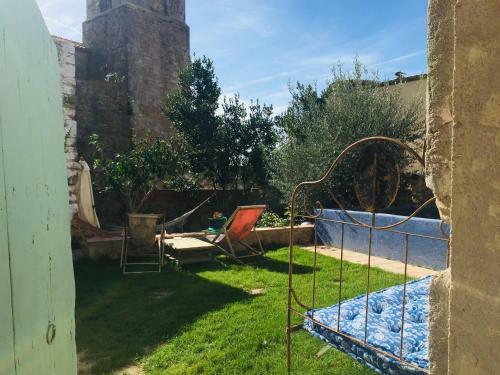 Apartamento Casa De Pueblo Con Jardin Y Piscina