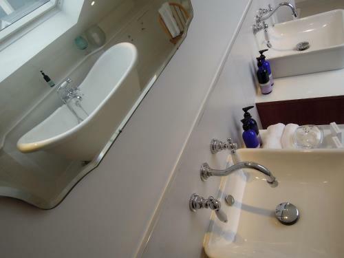 Hostal Trevose Harbour House