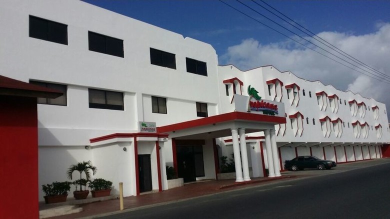 Hotel Tropicana