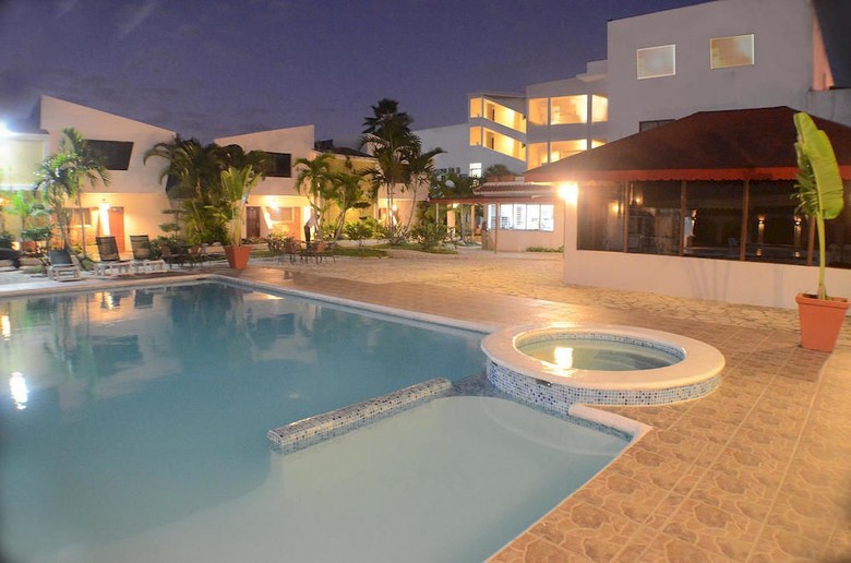 Hotel Tropicana
