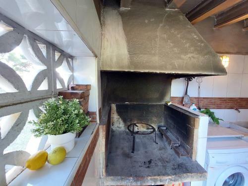 Chalet R�stico Con Piscina Y Barbacoa, Valencia