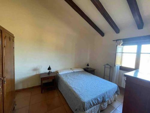 Casa Con Piscina Torroella De Fluvi�