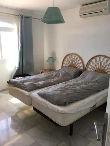 Fantastisk 10+5b�dds Villa I Torrox/nerja -spanien