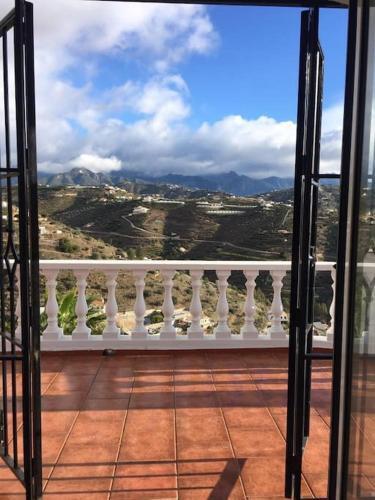Fantastisk 10+5b�dds Villa I Torrox/nerja -spanien