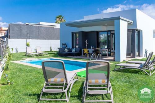 Villa Jazm�n: Luxurious Villa Close To The Beach