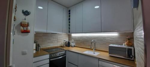 Apartamento Con Terraza Privada, Piscina Y Pkg