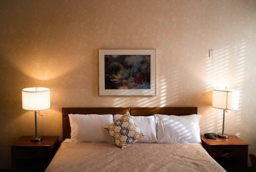 Posada Royal Inn And Suites At Guelph