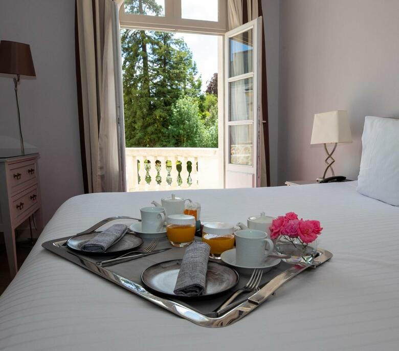 Clarion Hotel Ch�teau Belmont Tours