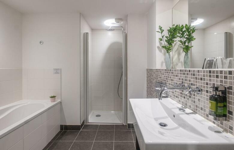 Clarion Hotel Ch�teau Belmont Tours