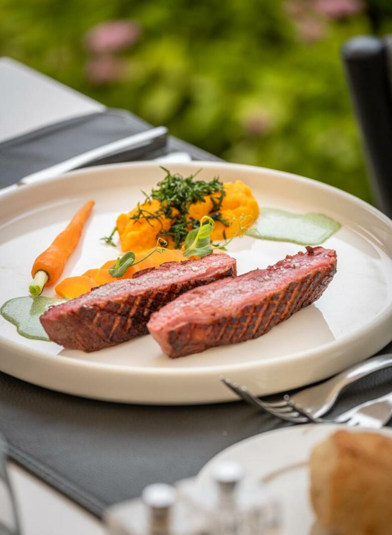 Clarion Hotel Ch�teau Belmont Tours