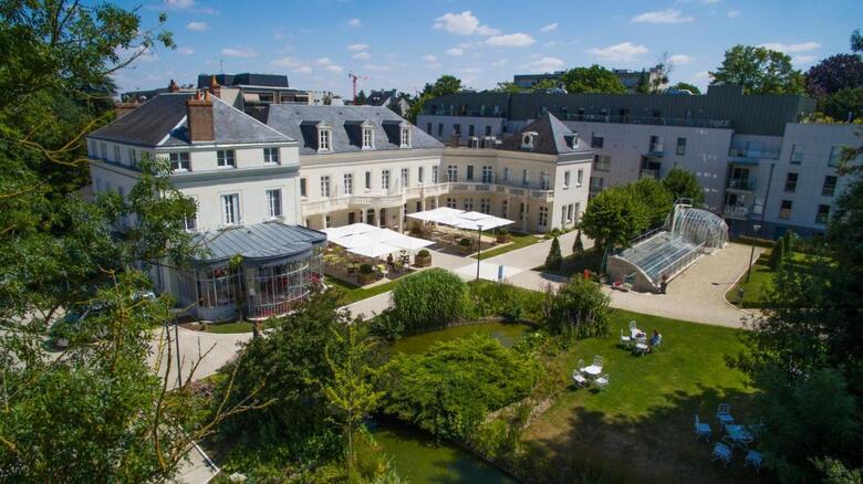 Clarion Hotel Ch�teau Belmont Tours