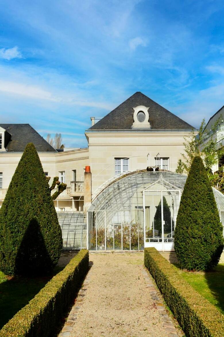 Clarion Hotel Ch�teau Belmont Tours