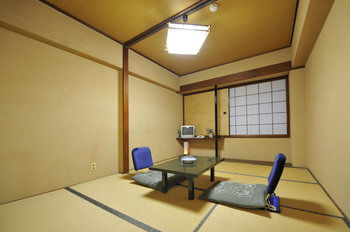 Posada Nakayasu Ryokan