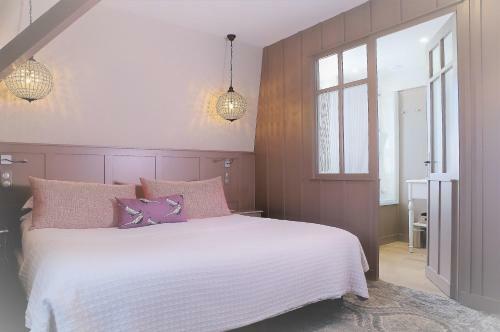 Hotel Les Glycines