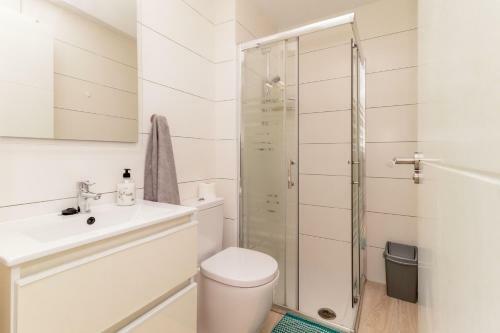 Amazing Apartment 50 M From The Beach!!!