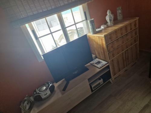 Chalet Con Piscina En Escalona