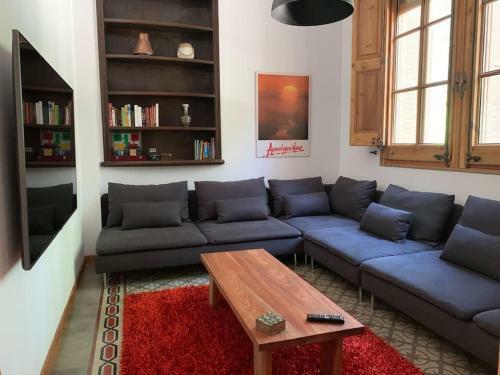 Ca L'andreu Tei�. Casa Modernista
