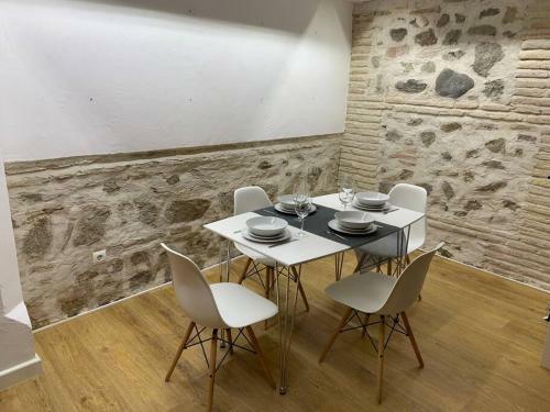 Apartamento Andimi, Hist�rico.