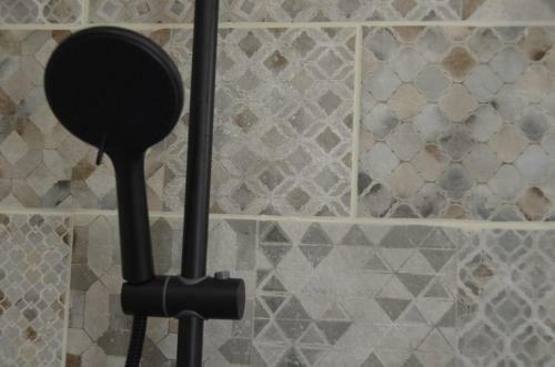 Sue�a Toledo