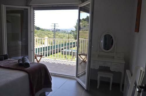 Sue�a Toledo