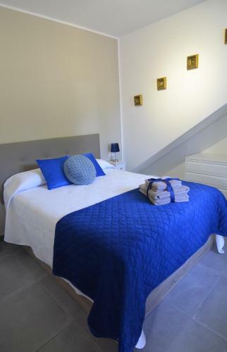 Sue�a Toledo