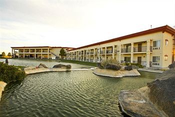 Hotel Longstreet Inn & Casino