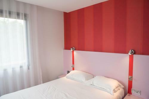 Hotel Logis Du Cavier