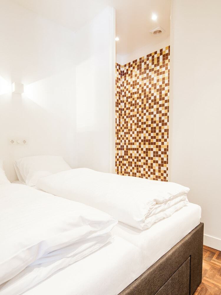 Hotel Not Hotel