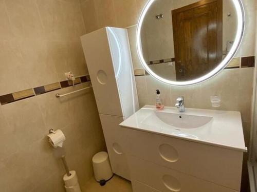 Pleasant Holiday Home In Torrevieja With Shared Pool