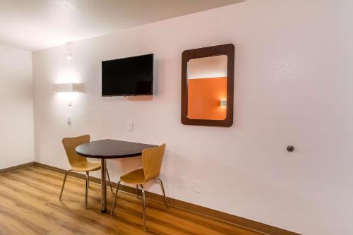 Hotel Parkway Inn Arlington