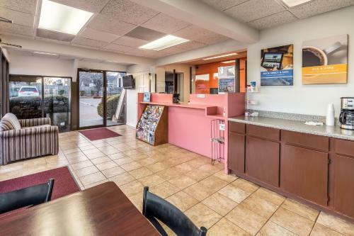 Hotel Parkway Inn Arlington