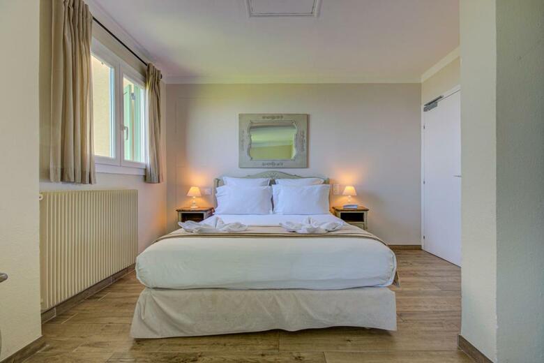 Hotel H�tel De La Corniche